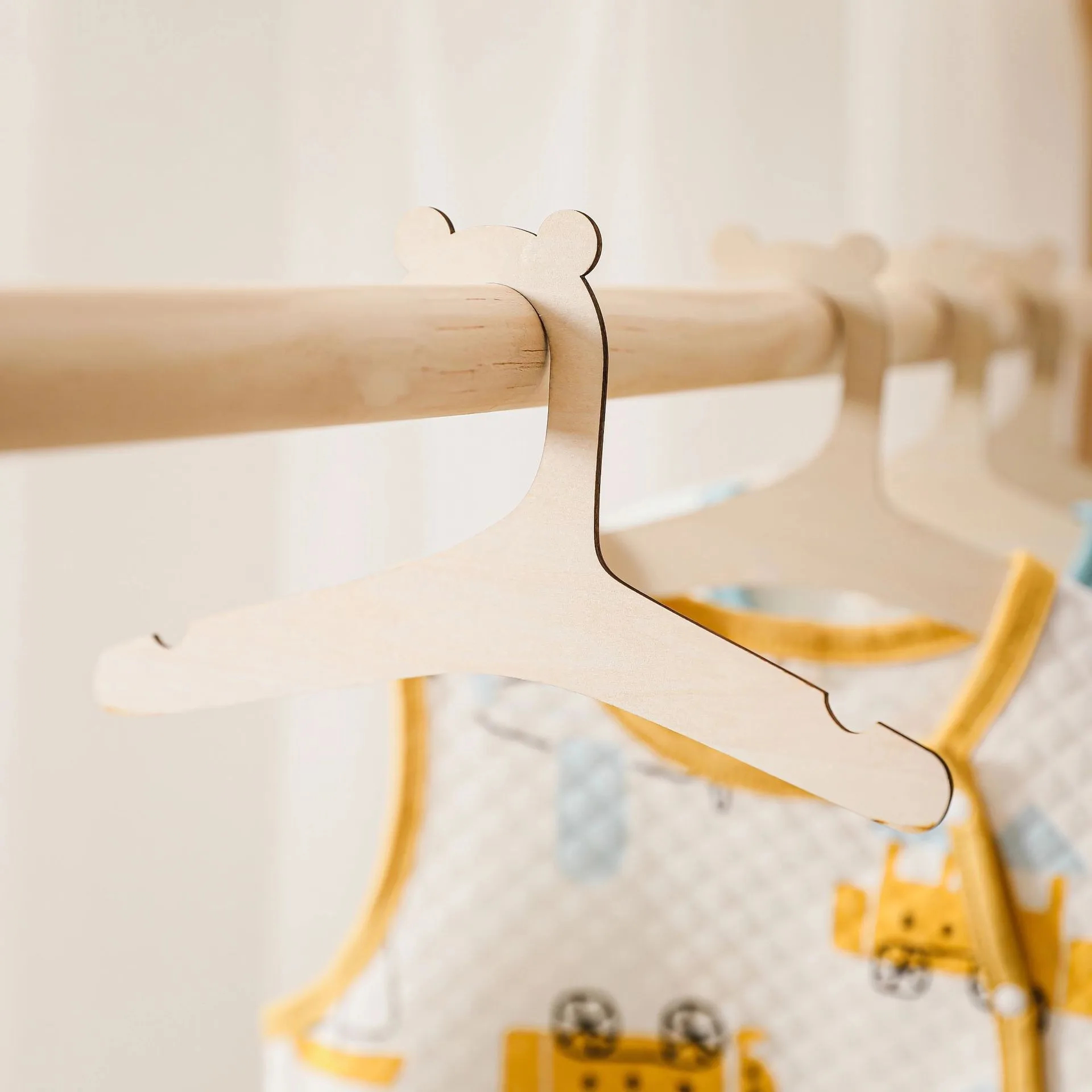 5-10pcs Baby Creative Hanger R - Baby Nursery Uniform ulasan dan harga